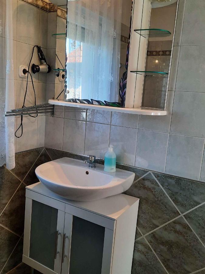 Apartment In Siofok/Balaton 19671 מראה חיצוני תמונה